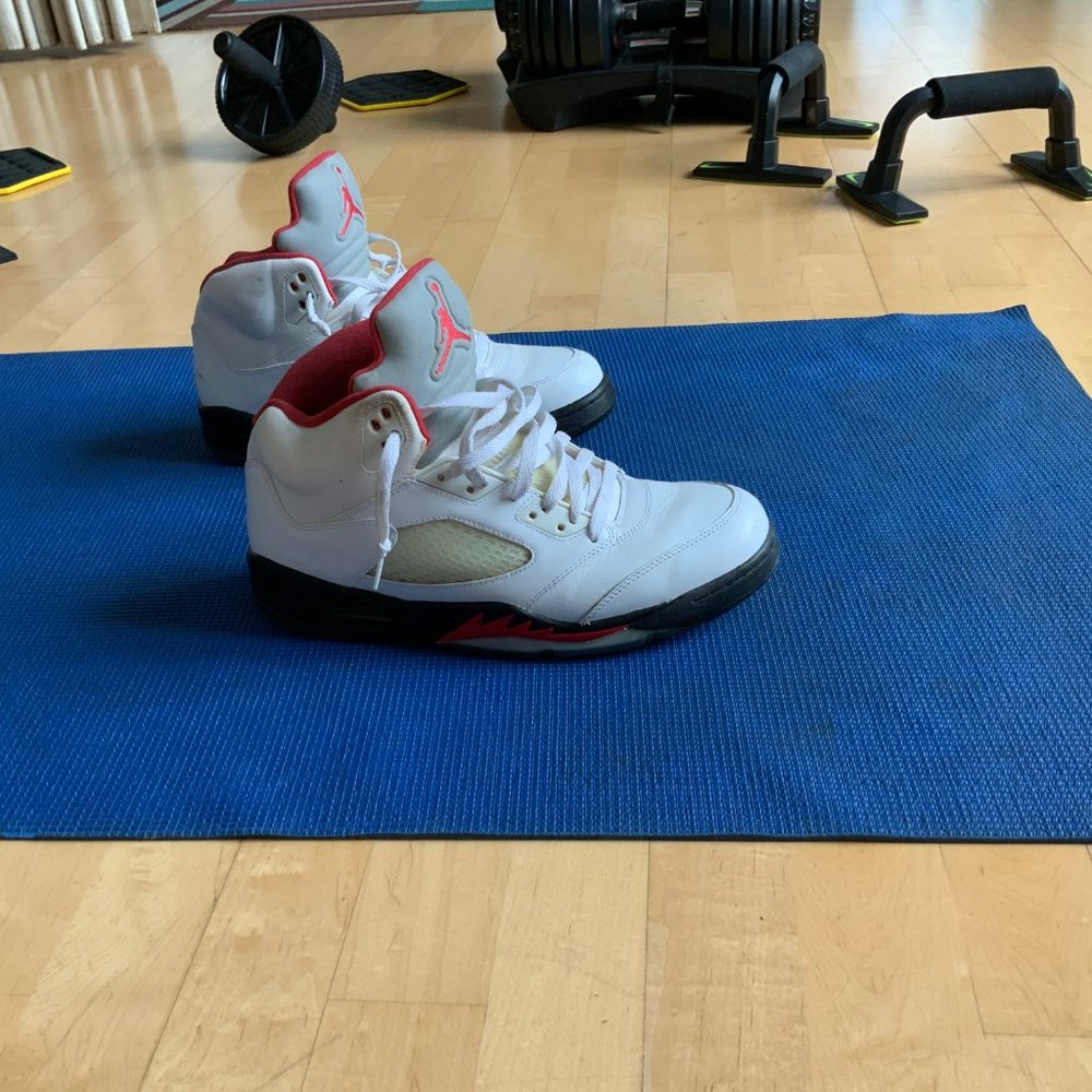 JORDANS - Picture 3 of 4